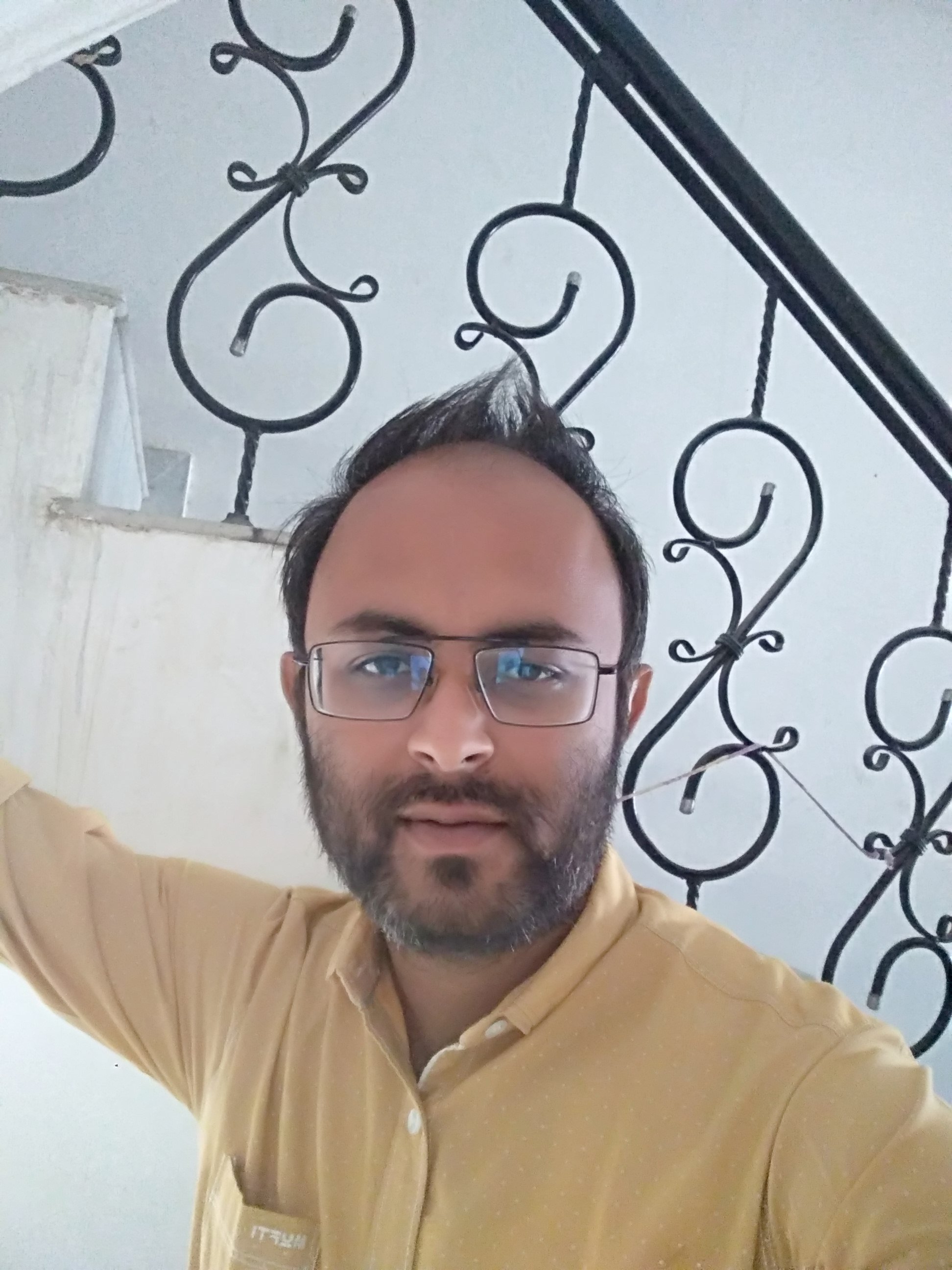A computer guy having interest in #HTML, #DotNET, #SalesForce & Online Retail shop. Mind your visit at https://t.co/cway0VP5eL and follow @joypurfashions