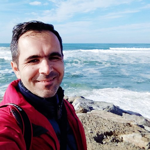 Having lived on 3 continents and in 8 different cities across the world equipped me with many experiences. Follow my blog for cool travel inspirations and tips!
