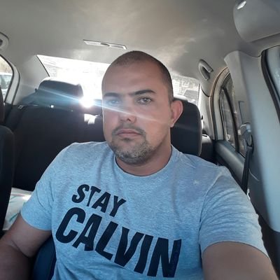 VadeiltonV's profile picture. Deus é....fiel....