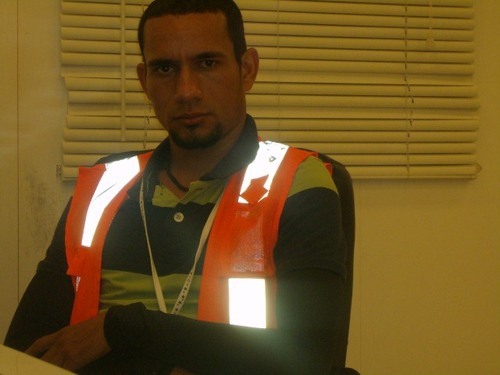 elpoderoso_606's profile picture. soy mejor persona despues que estudio