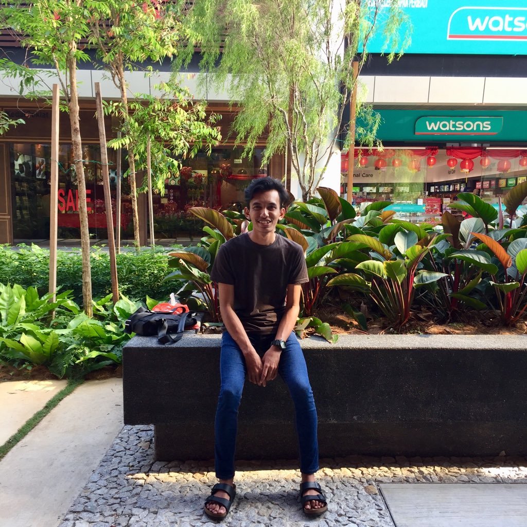 asymawiiii's profile picture. 