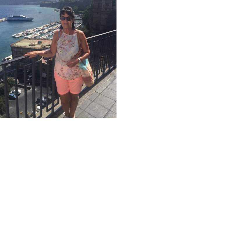 SandraL96310449's profile picture. 