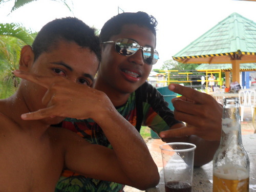 Jesus Lopez, Compositor (Flow Masacre)
The MOon, The Paper Boy..!