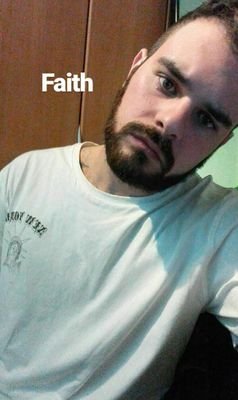 SevenEmptyless's profile picture. Light makes us be free, but our freedom is taken by the darkness.