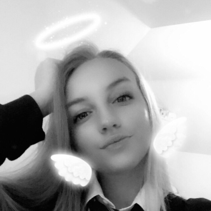 __ChloeLauren_'s profile picture. 