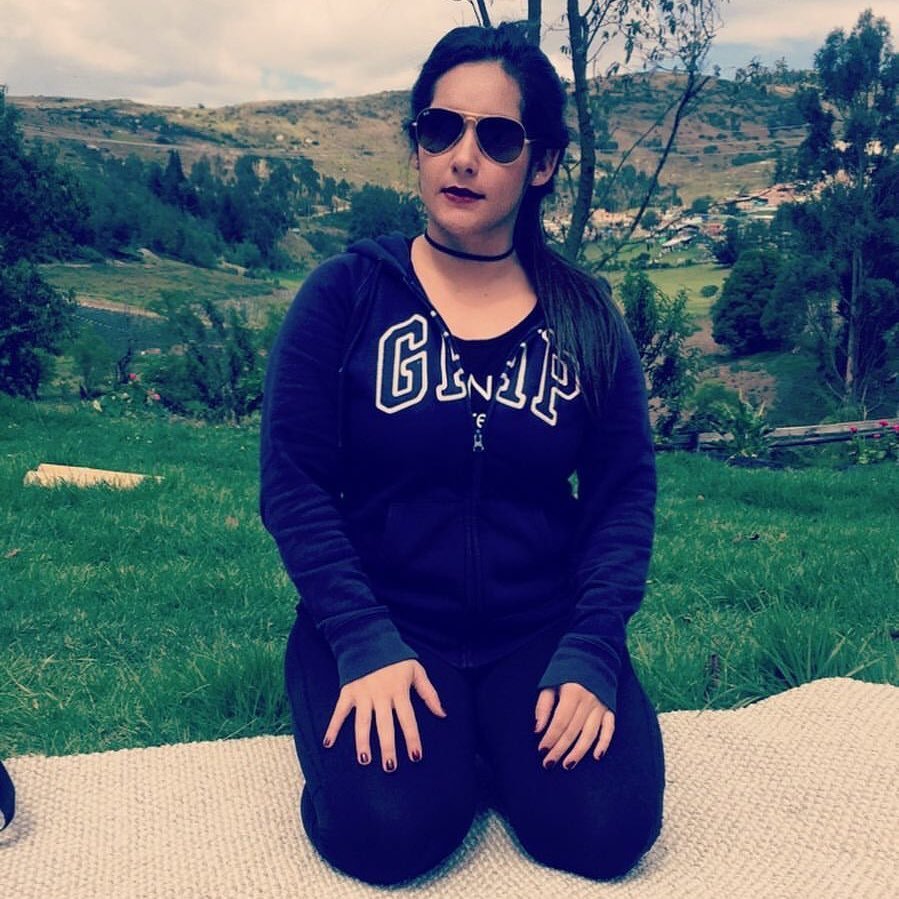 Francybg23's profile picture. Publicista • ❤️ Cine/teatro • Amante de los viajes • Futbol ⚽️