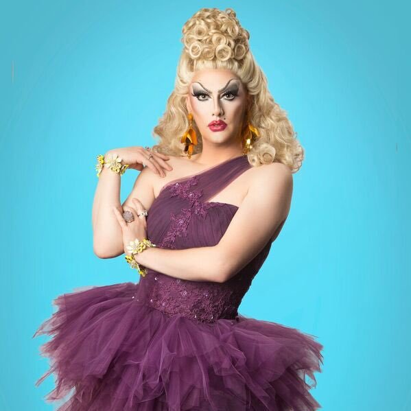 RPDR Season 8. Booking: Michael@ExecutivePRandTalent.com https://t.co/BFolBoxW3F 206-915-9393