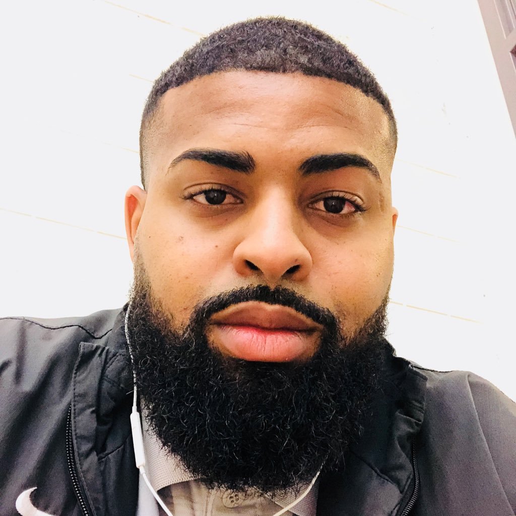 MsEd Grad & Hoops Alum at THE U of NE: @unetweets. Christian/Father/Husband & Educator. Assistant Basketball Coach at @jhsjags_hoops