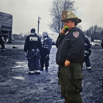 Proud dad of 4 boys and 1 girl. Deputy Chief of East Madison Fire Territory. FF, EMT, Hazmat Tech, Fire Instructor