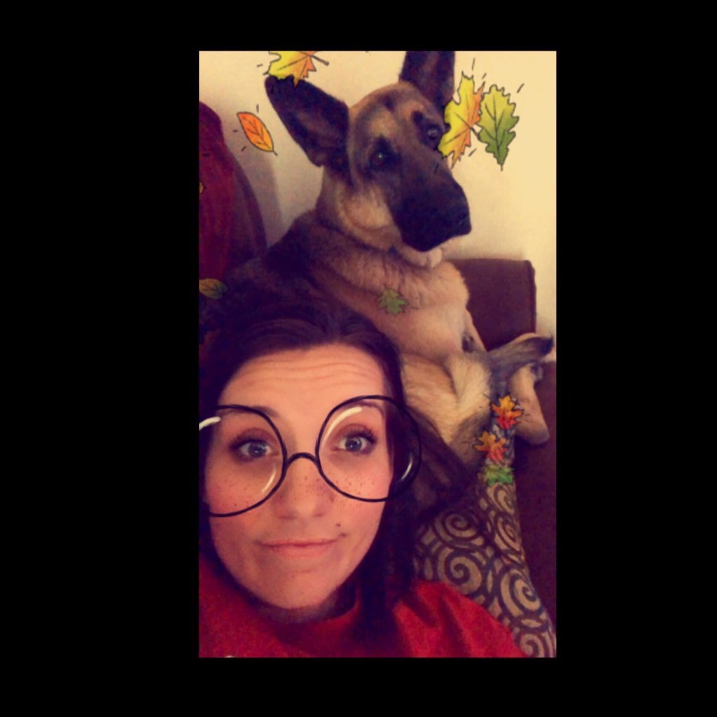 just a crazy dog lady🤙🏼