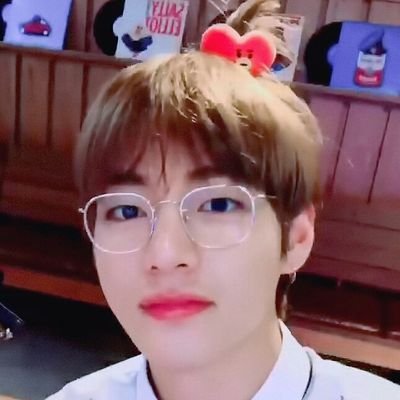 chotaery's profile picture. Love is purple 💜