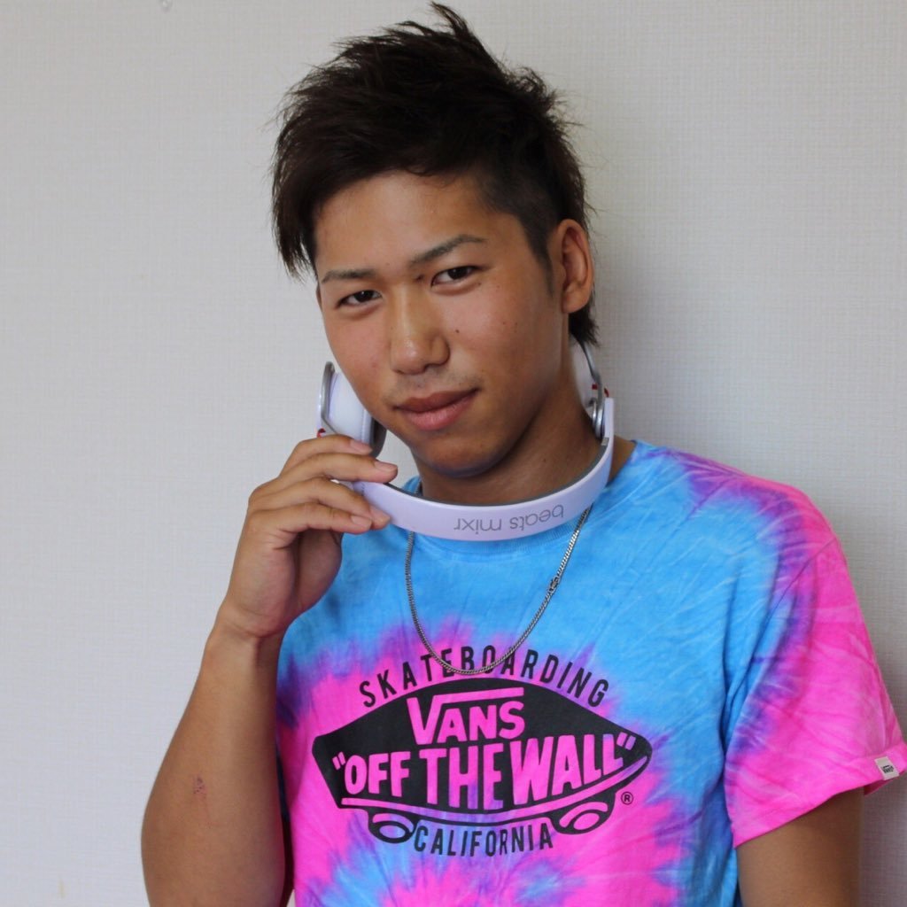Dj K3n5 渋谷のネオギャルdj Dj Am0 ゲストのam0ちゃんの軽い紹介をしましょう Ultra Japanではオフィシャルサポーターとして活躍 ネオギャルとは 外国人風や原宿系の要素を取り入れたファッション 白系金髪 の派手な髪色 常に流行の最先端 Dj K3n5 渋谷のネオギャルdj Dj Am0 ゲストのam0ちゃんの軽い紹介をしましょう Ultra Japanではオフィシャルサポーターとして活躍 ネオギャルとは 外国人風や原宿系の要素を取り入れたファッション 白系金髪 の派手な髪色 常に流行の最先端