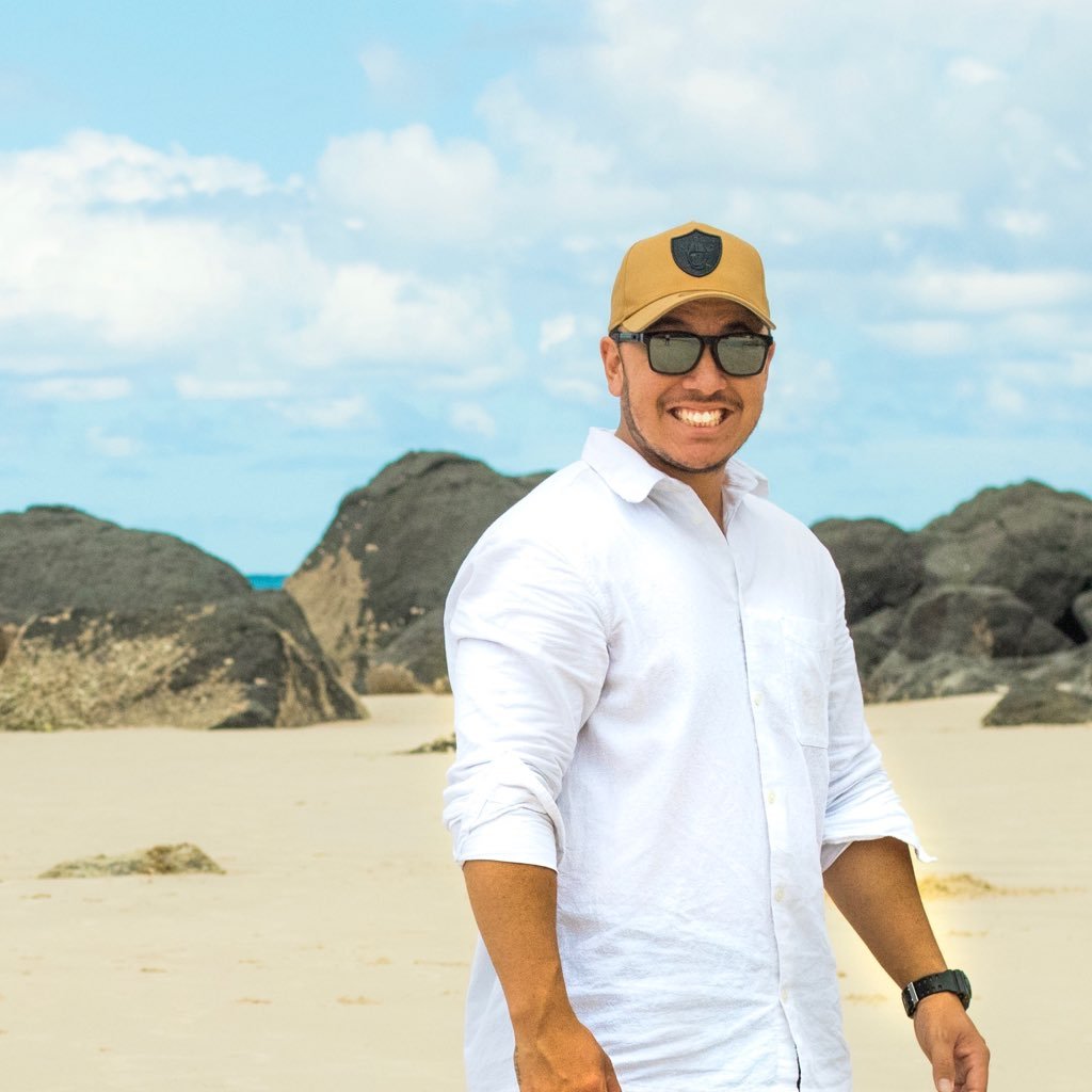 I like to make videos - I like to take pictures - Gold Coast, Australia 🎥📷🏄🏽♂️