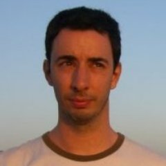 Soy Manuel, padre, catalán, trabajador, etc. Me gusta la psicología en primer lugar y los temas referentes al espacio y a la física cuántica...