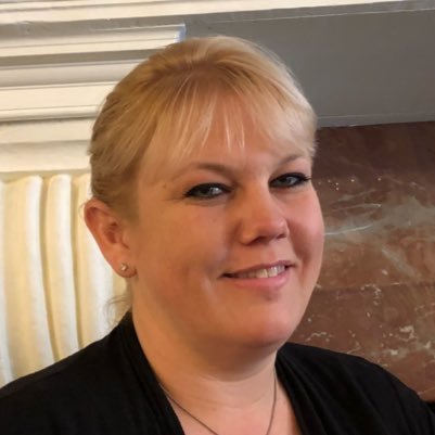 LyndeRobertson's profile picture. Teaching and Learning Teacher Specialist for Glendale Unified and mom of two amazing energetic little boys