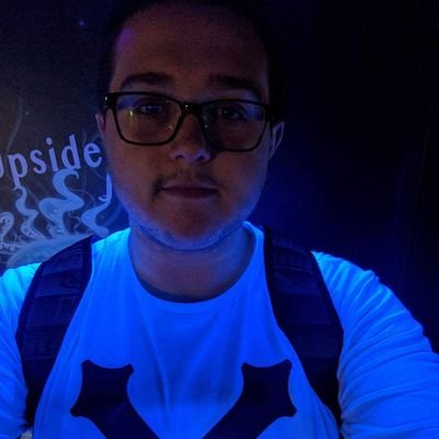 TUV3Y's profile picture. Software Engineer | I play way too much xbox