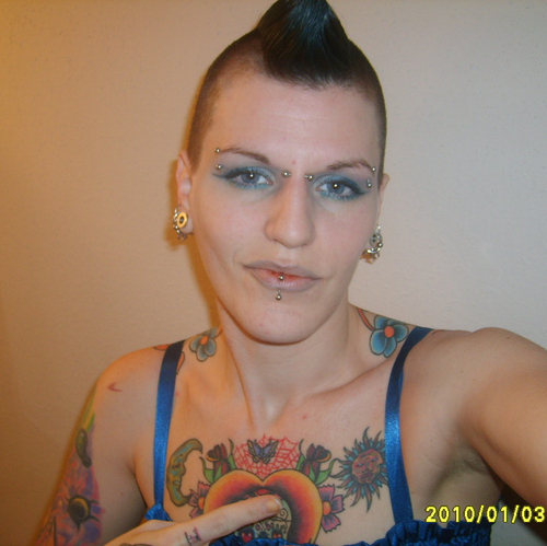 Sexytattedmomma's profile picture. I am an outgoing person. I am into tattoos and piercings and funny people and good music.