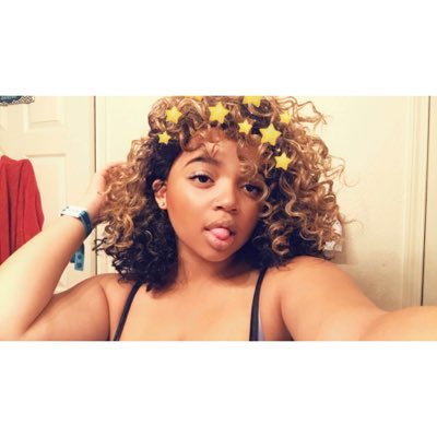 AdmireKey's profile picture. Multi Talented Artist, Vlogger. 
IG: AdmireKey