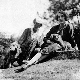 The letters of Vita Sackville-West and Virginia Woolf continue at https://t.co/ntGZSrg1RC