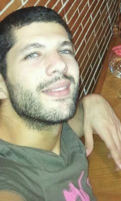 DaYbReAkAm's profile picture. it's all good in the hood :)