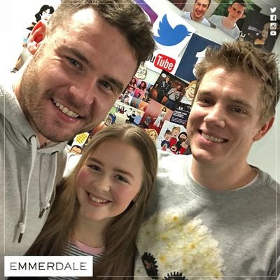 robron2019's profile picture. 