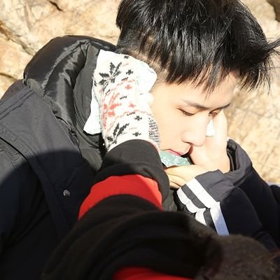 twlo120524's profile picture. 매일 앓다 죽을 것 같은 흔한 빅스덕후의 트위터



















육빅스의 꿈을 응원해❤ 오늘도 여전히