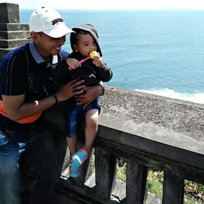 Halim34591052's profile picture. Marketing And Broker