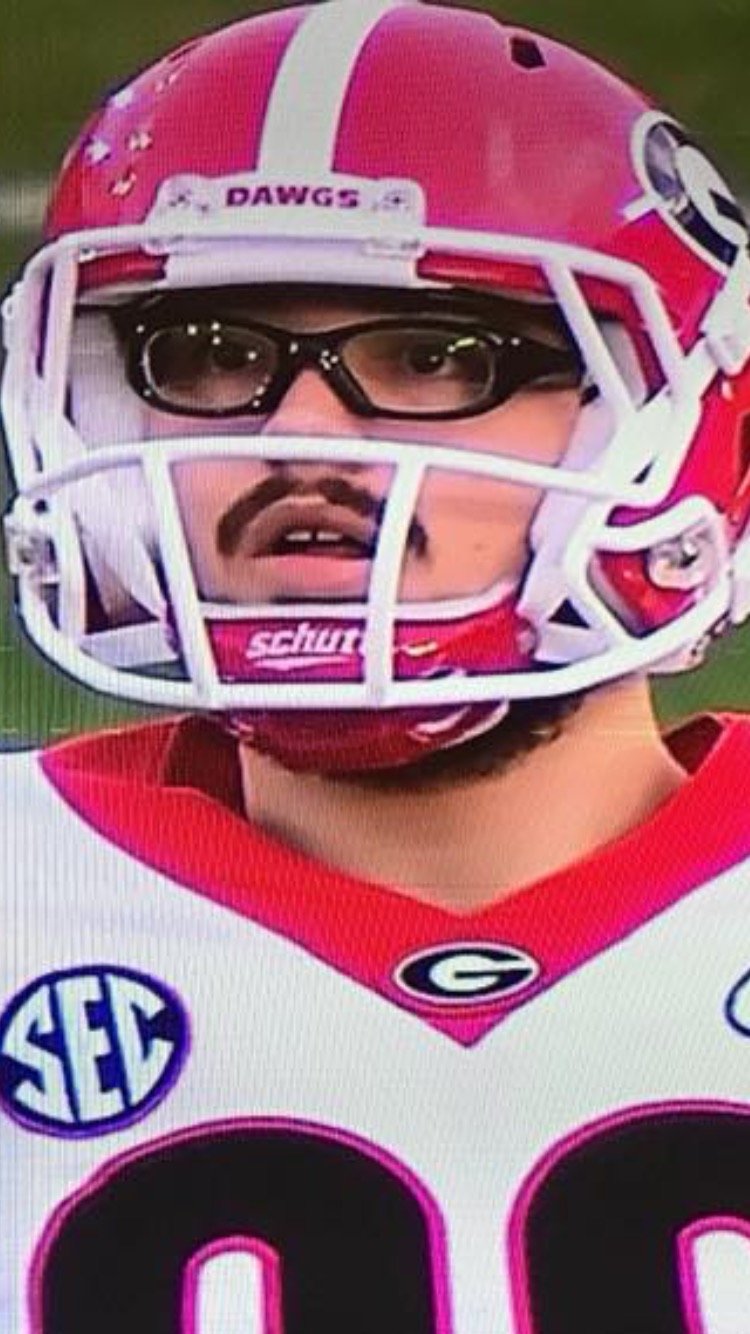 Wallpapers2Cool's profile picture. 