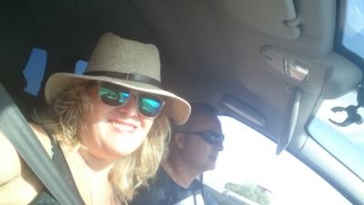 yolandV's profile picture. 