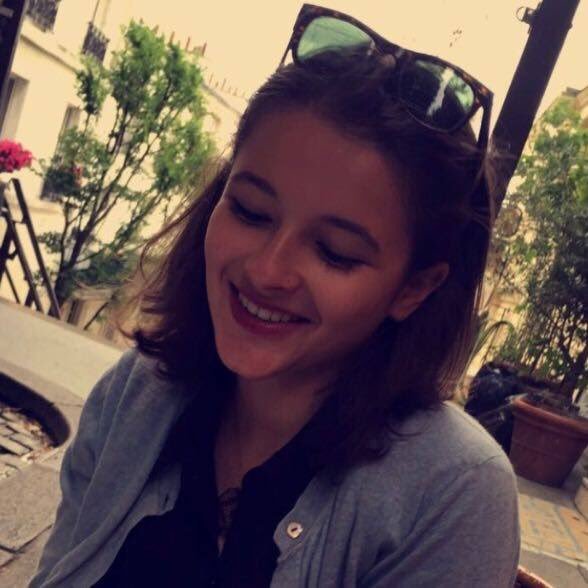 Ayette_F's profile picture. #Paris17eme🇫🇷🇪🇺