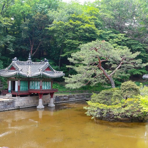 SunaliS's profile picture. Idea generator, bookworm, traveller, period drama & documentary junkie & a self confessed chocoholic! Tweets are my own.