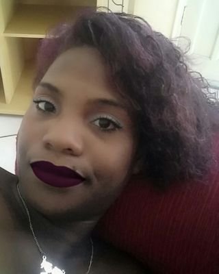 Eu deixo o meu sorriso mudar o mundo,mas nao deixo o mundo mudar o meu sorriso.