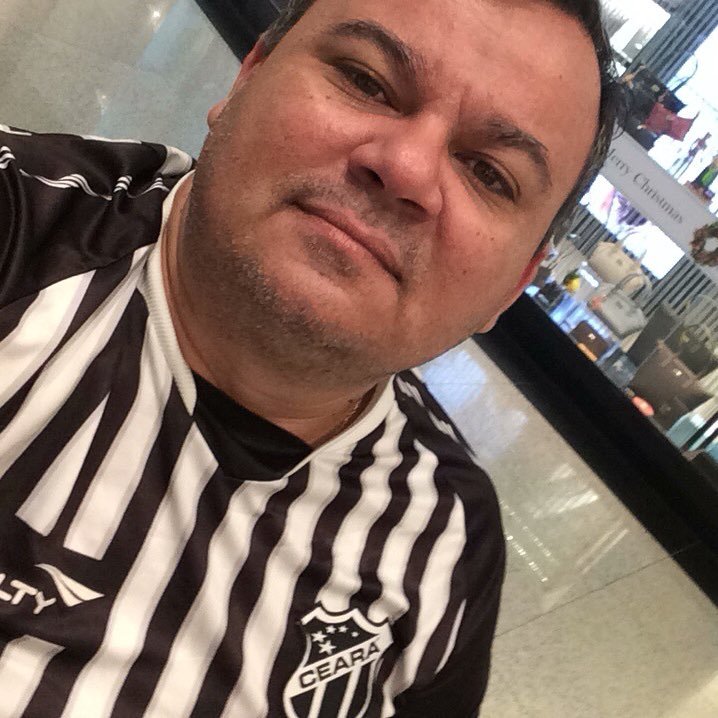 RogBez's profile picture. 