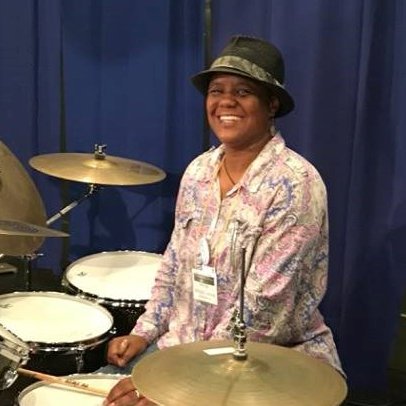 Rochelle has over 20 years experience as a drummer and percussionist.