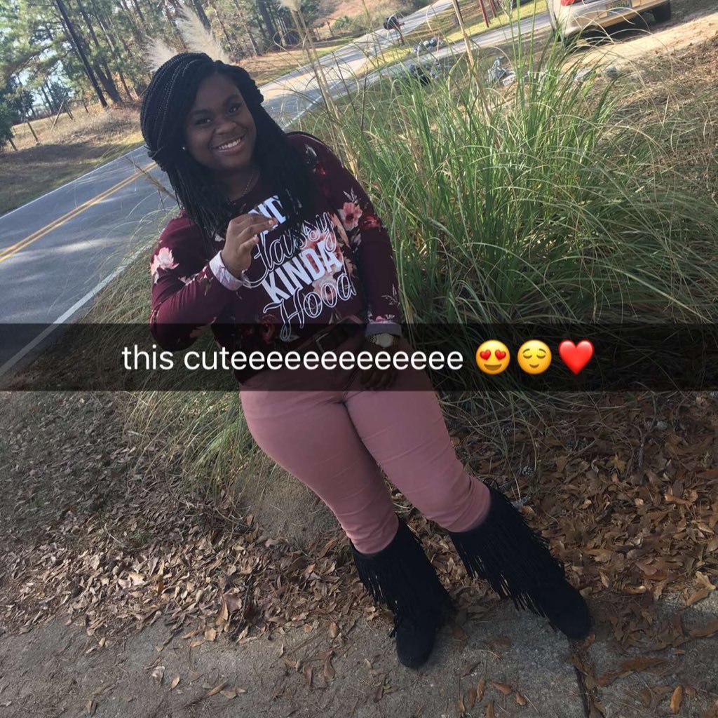 YKeyaaa's profile picture. GOD & Queenshit 💞🤪 #LLTRAY💙😇Still Maturing & Learning 💍🌸