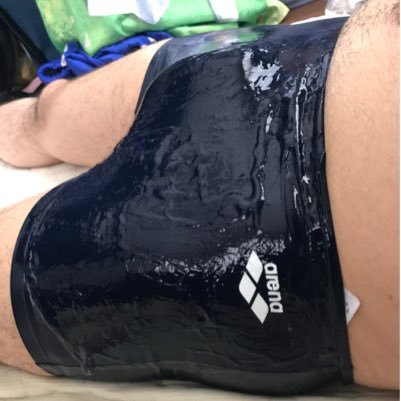 スクール水着大好きです。特にボックスタイプの男子スク水と旧スクが良いです。