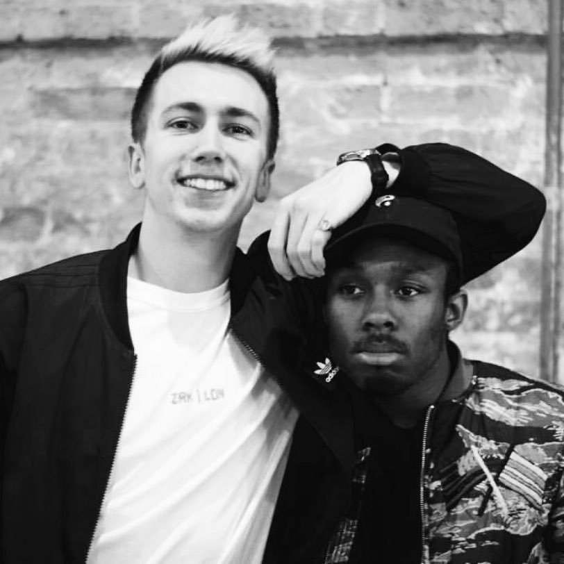 ASTROMlNTER's profile picture. @ddotminter