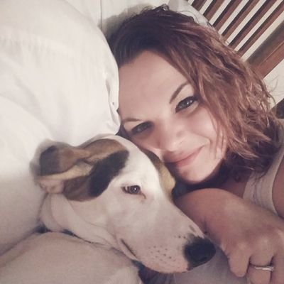 Mom to 4 kids, 2 fur babies and an awesome fiance. Clothing, makeup, photography junkie. Love product testing! #twinmom #autismmom #tomoson #producttesting