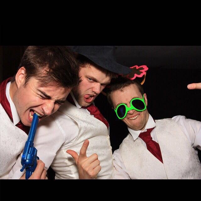 SpoonsChris's profile picture. Keen sportsman, use Twitter for memes and some nice interactions, dog owner and deal in high end insurance.