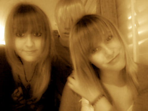 erinnddeee's profile picture. Wallet security is crucial to prevent unauthorized access.