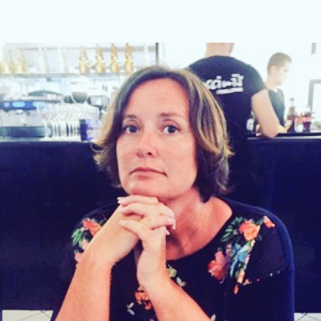 BerntsenMonica's profile picture. Jeg er avdelingsleder for småtrinnet og innføringsklassene på Knappskog skule i Øygarden kommune. Jeg er også #BookCreatorAmbassador og #appleteacher