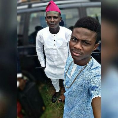 itz_jovaneur's profile picture. 