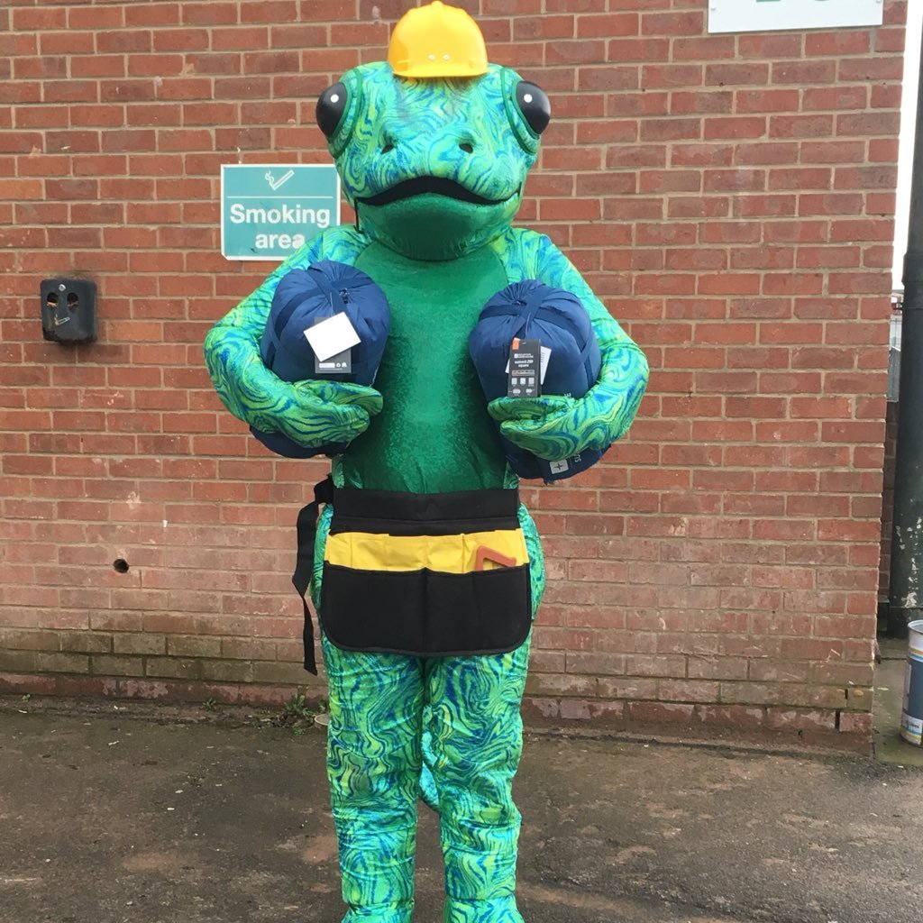Head of PR Chameleon School of Construction. Loves promoting the training centre helping people into good quality training at Burton, Swadlincote & Chesterfield