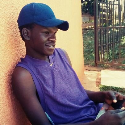 CangeJonathan's profile picture. computer scientist 
graphics designer 
#shit so personal