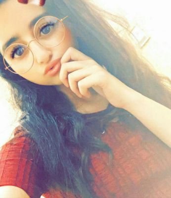 iOSQueeNzzZ's profile picture. 