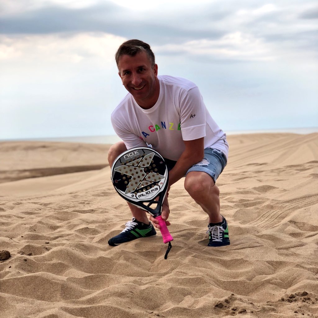 098gb's profile picture. 