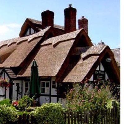 Stunning 15th Century pub set in the beautiful Cheshire 
Call 01270-524223 Text or Ring 07488326544
Email Hello@thethatchnantwich.co.uk
Head over to Facebook