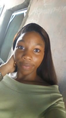 MzCrown2's profile picture. pls don't dm