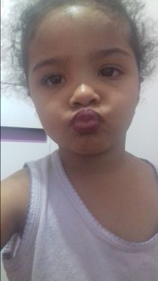 KArinaDaSilvaB3's profile picture. 