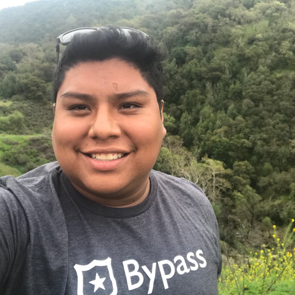 esecochobeto_xD's profile picture. Well just a simple hiqh school qraddddd :D lookin forward for life :) yupp thats me well anyways hmu likes makin friends btw got two jobs n full time student :)